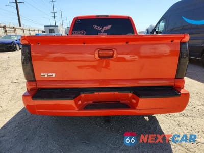 Zdjęcie 6 z 12 samochodu: 2005 CHEVROLET SILVERADO C1500 VIN:1GCEC14T85Z163988 - miniatura