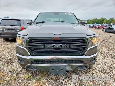 Piąte zdjęcie samochodu w środku: 2020 RAM 1500 BIG HORN/LONE STAR VIN:1C6SRFFT8LN159320 - miniatura