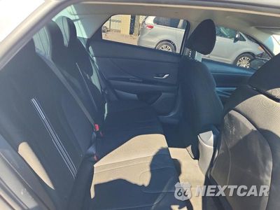 Zdjęcie 10 z 12 samochodu: 2021 HYUNDAI ELANTRA SEL VIN:5NPLS4AG0MH048228 - miniatura