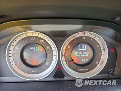 Zdjęcie 9 z 13 samochodu: 2011 VOLVO XC60 3.2 VIN:YV4952DL1B2211804 - miniatura