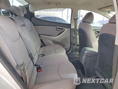 Zdjęcie 10 z 13 samochodu: 2016 HYUNDAI ELANTRA SE VIN:KMHDH4AE8GU544305 - miniatura