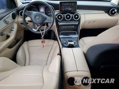 Zdjęcie 8 z 12 samochodu: 2016 MERCEDES-BENZ C 300 4MATIC VIN:55SWF4KB4GU125348 - miniatura