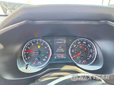 Zdjęcie 9 z 12 samochodu: 2019 TOYOTA RAV4 XLE PREMIUM VIN:2T3A1RFV8KW079781 - miniatura