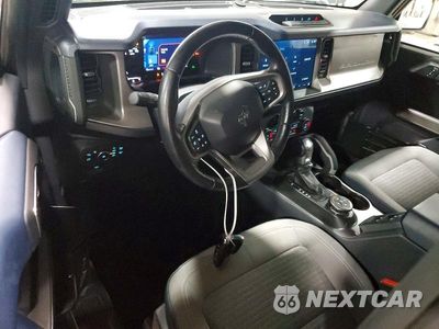 Zdjęcie 8 z 13 samochodu: 2022 FORD BRONCO BASE VIN:1FMDE5DH3NLA76510 - miniatura