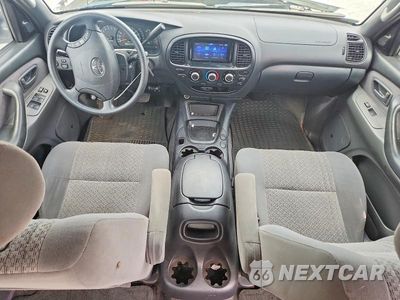 Zdjęcie 8 z 12 samochodu: 2004 TOYOTA TUNDRA SR5 VIN:5TBDT44114S436743 - miniatura