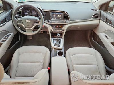 Zdjęcie 8 z 12 samochodu: 2018 HYUNDAI ELANTRA SEL VIN:5NPD84LF7JH286774 - miniatura
