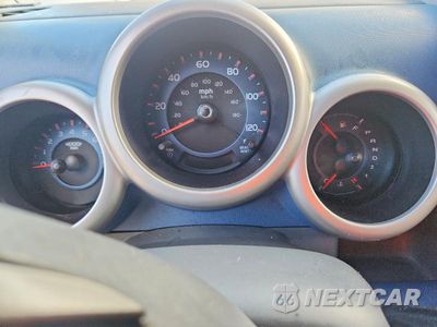 Zdjęcie 9 z 13 samochodu: 2004 HONDA ELEMENT EX VIN:5J6YH18614L016006 - miniatura
