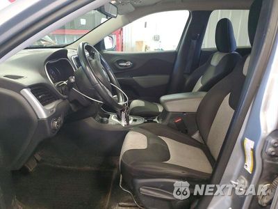 Zdjęcie 7 z 14 samochodu: 2014 JEEP CHEROKEE LATITUDE VIN:1C4PJMCS9EW251054 - miniatura