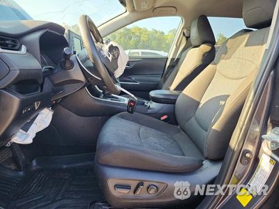 Zdjęcie 7 z 13 samochodu: 2021 TOYOTA RAV4 XLE VIN:2T3W1RFV6MC100444 - miniatura