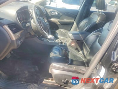 Zdjęcie 7 z 14 samochodu: 2018 JEEP CHEROKEE LIMITED VIN:1C4PJMDX6JD509191 - miniatura