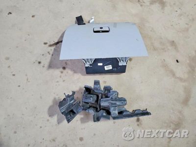 Zdjęcie 12 z 13 samochodu: 2006 BUICK LACROSSE CXL VIN:2G4WD582561149448 - miniatura