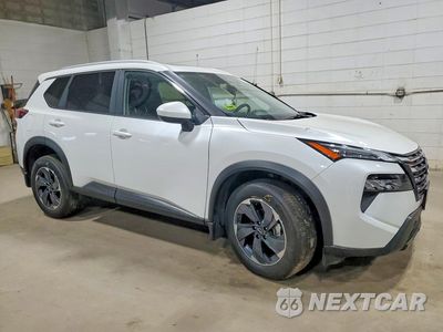 Czwarte zdjęcie samochodu z boku: 2025 NISSAN ROGUE SV VIN:JN8BT3BB1SW174826 - miniatura