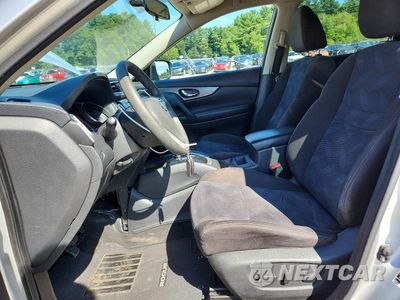 Zdjęcie 7 z 13 samochodu: 2015 NISSAN ROGUE SV VIN:KNMAT2MV9FP565828 - miniatura