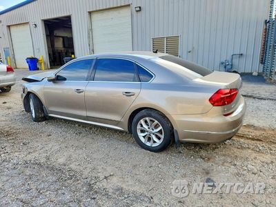 Drugie zdjęcie samochodu z przodu: 2016 VOLKSWAGEN PASSAT S VIN:1VWAS7A33GC025528 - miniatura