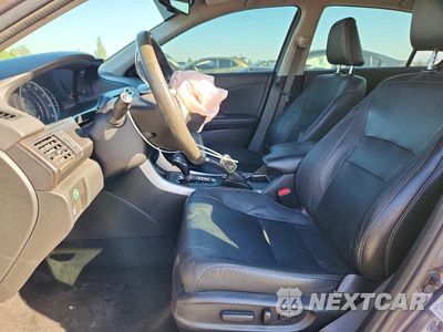 Zdjęcie 7 z 12 samochodu: 2014 HONDA ACCORD EXL VIN:1HGCR2F88EA216063 - miniatura