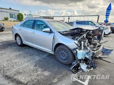 Czwarte zdjęcie samochodu z boku: 2012 TOYOTA CAMRY LE VIN:4T4BF1FK9CR175576 - miniatura