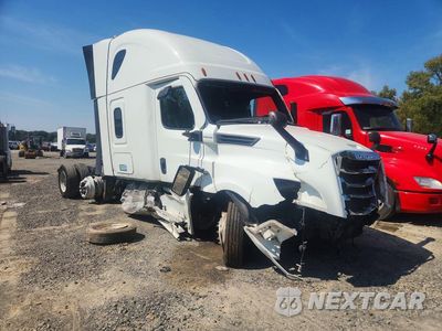 Czwarte zdjęcie samochodu z boku: 2024 FREIGHTLINER CASCADIA 126 SEMI TRUCK VIN:3AKJHHFG5RSUX0453 - miniatura