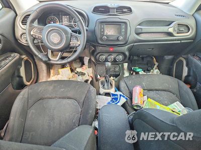 Zdjęcie 8 z 13 samochodu: 2016 JEEP RENEGADE SPORT VIN:ZACCJAAT9GPD73065 - miniatura
