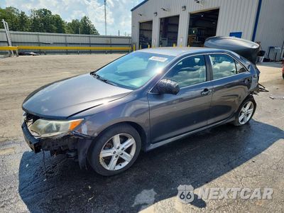 2013 TOYOTA CAMRY SE 4T1BF1FK7DU673481 - główne zdjęcie licytacji z USA - miniatura