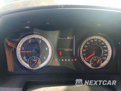 Zdjęcie 9 z 13 samochodu: 2018 RAM 3500 SLT VIN:3C63R3DL3JG229494 - miniatura