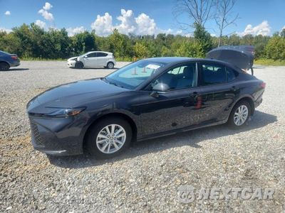 2026 TOYOTA CAMRY LE 4T1DAACK1TU323015 - główne zdjęcie licytacji z USA - miniatura