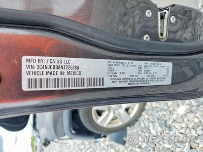 Zdjęcie 13 z 13 samochodu: 2022 JEEP COMPASS LATITUDE VIN:3C4NJCBB8NT225280 - miniatura