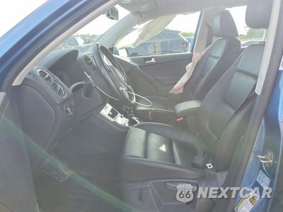 Zdjęcie 7 z 13 samochodu: 2017 VOLKSWAGEN TIGUAN S VIN:WVGBV7AX8HW501981 - miniatura