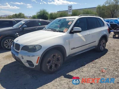 2011 BMW X5 XDRIVE35I 5UXZV4C54BLL58256 - główne zdjęcie licytacji z USA - miniatura