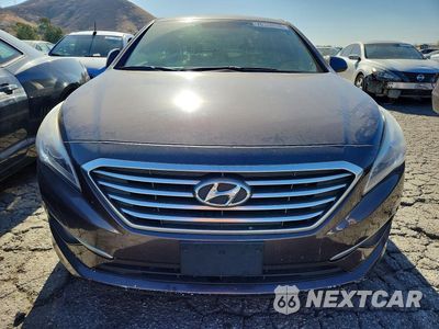 Piąte zdjęcie samochodu w środku: 2017 HYUNDAI SONATA SE VIN:5NPE24AF9HH476109 - miniatura
