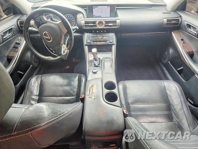 Zdjęcie 8 z 12 samochodu: 2014 LEXUS IS 250 VIN:JTHCF1D2XE5008550 - miniatura