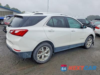 Trzecie zdjęcie samochodu z tyłu: 2020 CHEVROLET EQUINOX PREMIER VIN:2GNAXXEV2L6108801 - miniatura