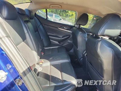Zdjęcie 10 z 12 samochodu: 2017 NISSAN MAXIMA 3.5 SV VIN:1N4AA6AP3HC391192 - miniatura
