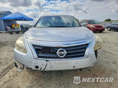 Piąte zdjęcie samochodu w środku: 2014 NISSAN ALTIMA 2.5 S VIN:1N4AL3AP9EC401213 - miniatura