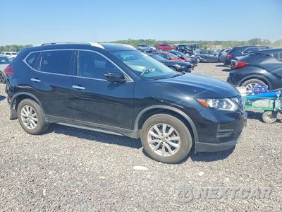 Czwarte zdjęcie samochodu z boku: 2018 NISSAN ROGUE SV VIN:JN8AT2MV3JW305721 - miniatura