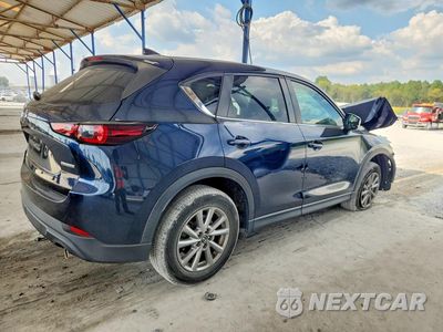 Trzecie zdjęcie samochodu z tyłu: 2022 MAZDA CX-5 PREFERRED VIN:JM3KFBCM3N0569649 - miniatura