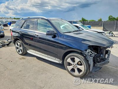 Czwarte zdjęcie samochodu z boku: 2017 MERCEDES-BENZ GLE 350 VIN:4JGDA5JB2HA944024 - miniatura