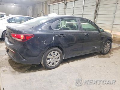 Trzecie zdjęcie samochodu z tyłu: 2023 KIA RIO S VIN:3KPA24AD6PE512905 - miniatura