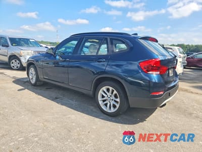 Drugie zdjęcie samochodu z przodu: 2015 BMW X1 XDRIVE28I VIN:WBAVL1C57FVY30123 - miniatura