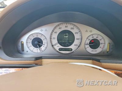 Zdjęcie 9 z 12 samochodu: 2008 MERCEDES-BENZ E 350 VIN:WDBUF56XX8B314237 - miniatura