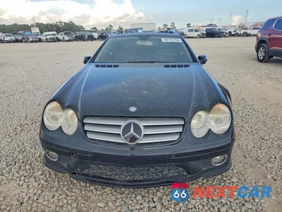 Zdjęcie 7 z 15 samochodu: 2007 MERCEDES-BENZ SL 550 VIN:WDBSK71FX7F119291 - miniatura