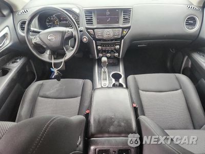 Zdjęcie 8 z 13 samochodu: 2018 NISSAN PATHFINDER SV VIN:5N1DR2MM4JC652387 - miniatura