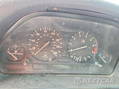 Zdjęcie 9 z 13 samochodu: 1994 BMW 530 I VIN:WBAHE1316RGE53543 - miniatura