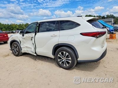 Drugie zdjęcie samochodu z przodu: 2021 TOYOTA HIGHLANDER HYBRID XLE VIN:5TDGARAH2MS505559 - miniatura