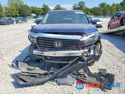 Piąte zdjęcie samochodu w środku: 2023 HONDA RIDGELINE RTL-E VIN:5FPYK3F71PB023776 - miniatura
