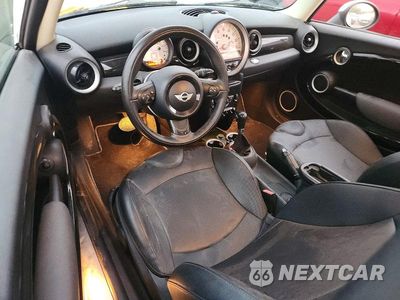 Zdjęcie 8 z 12 samochodu: 2012 MINI COOPER VIN:WMWSU3C53CT543140 - miniatura