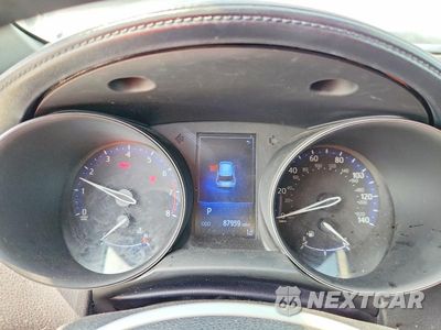 Zdjęcie 9 z 14 samochodu: 2018 TOYOTA C-HR XLE VIN:NMTKHMBX3JR053744 - miniatura