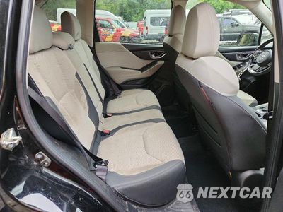 Zdjęcie 11 z 14 samochodu: 2019 SUBARU FORESTER PREMIUM VIN:JF2SKAGCXKH480904 - miniatura