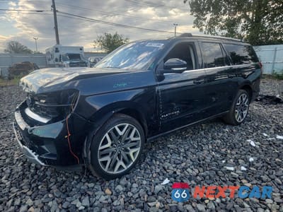 2025 FORD EXPEDITION MAX PLATINUM 1FMJK1MG0SEA12680 - główne zdjęcie licytacji z USA - miniatura