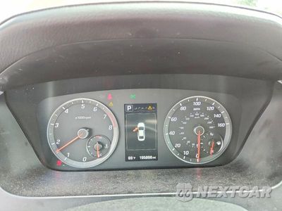 Zdjęcie 9 z 13 samochodu: 2015 HYUNDAI SONATA LIMITED 2.0T VIN:5NPE34ABXFH137284 - miniatura