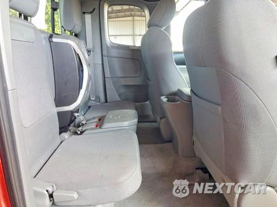 Zdjęcie 10 z 13 samochodu: 2010 TOYOTA TACOMA V6 VIN:5TEUU4EN4AZ748883 - miniatura